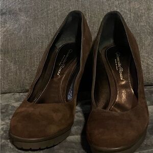 Gianvito Rossi Dark Brown Suede Heels